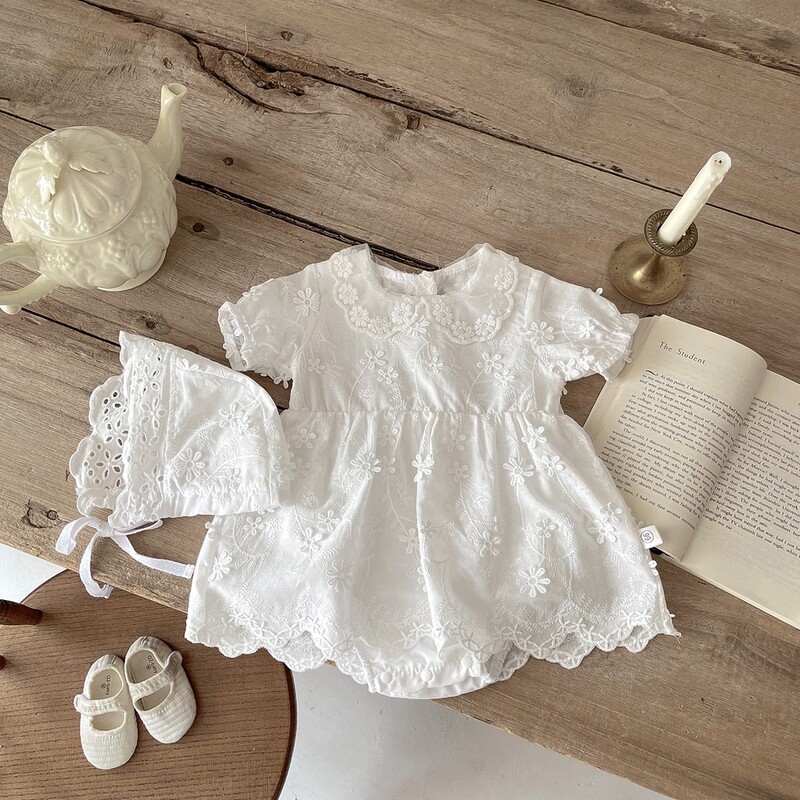 Jaundzimušai meitenei ar īsām piedurknēm izšuvumi Kokvilnas rombīšu kleita zīdaiņai meitenei princese svārki mazuļa kristību apģērbi