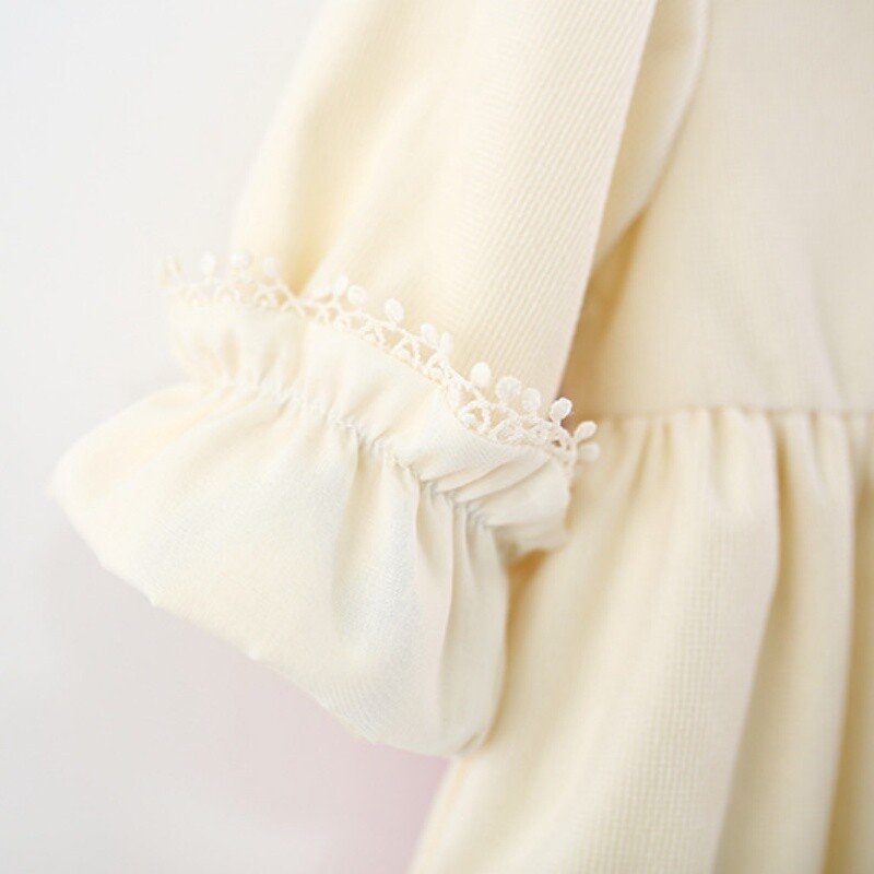 Pavasara un rudens izšūšana meiteņu kleitas ar garām piedurknēm Jauki mežģīņu meiteņu princešu kleitas zīdaiņu apģērbi