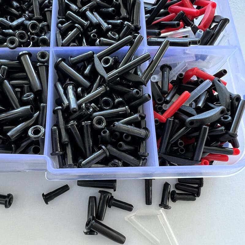 Professionaalsed sulgpallireketite kaitsetorud, nailonist kaitseaasad, tarvikud, nööririistade komplekt