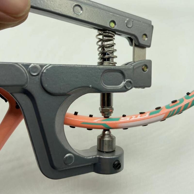 Rankinio badmintono aparato styginių replės Nešiojamos įvorės kilpos replės Užspaudimo replės Badmintono raketės šalto spaudimo replės remontas