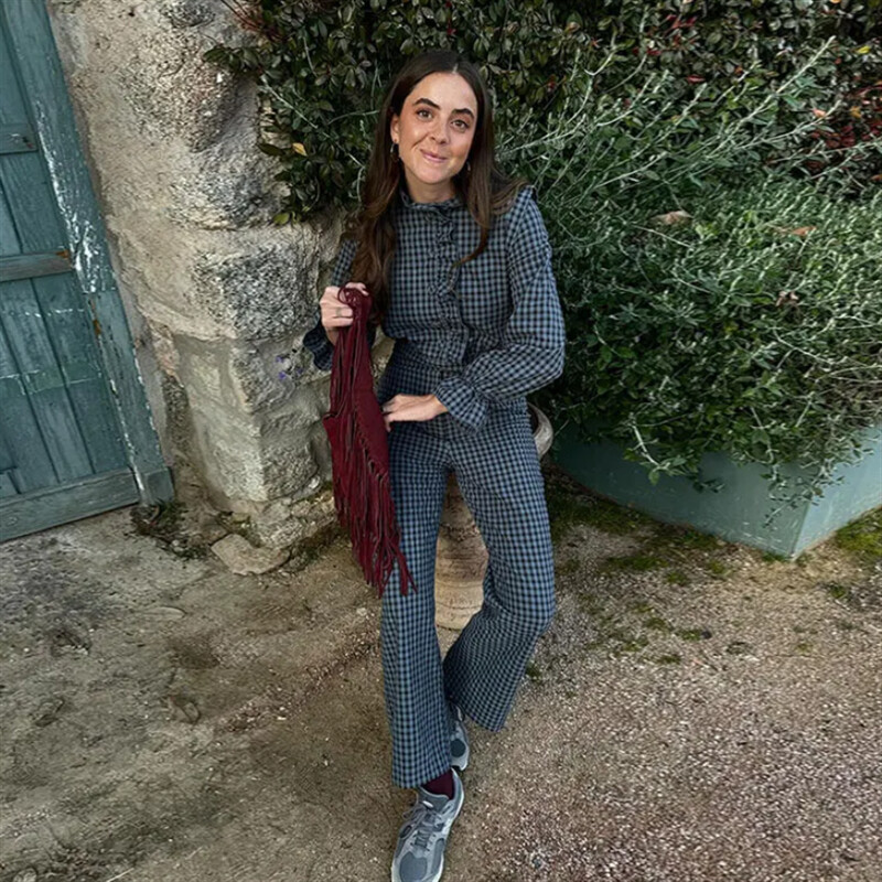 PB&ZA 2024 kevad uus naistemood temperamendiga vabaaja mitmekülgne mullvarrukatega ruuduline pikk kombinesoon