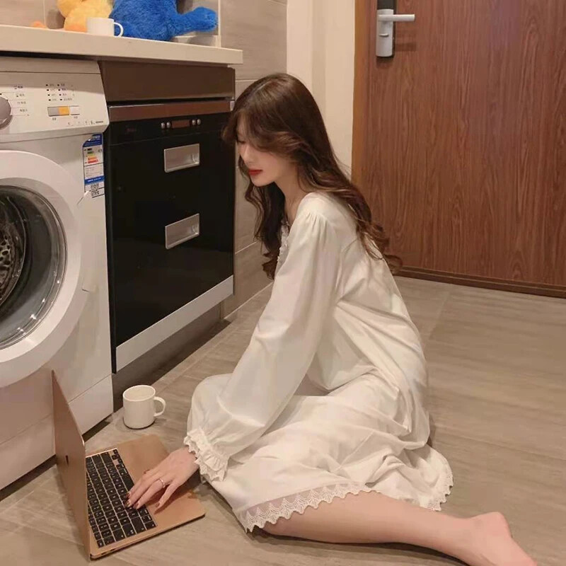 Princesės stiliaus naktiniai marškiniai ilgomis rankovėmis, moteriški pižamos, nėrinių stiliaus, laisvi didelio dydžio 2024 m. nauji namų apranga