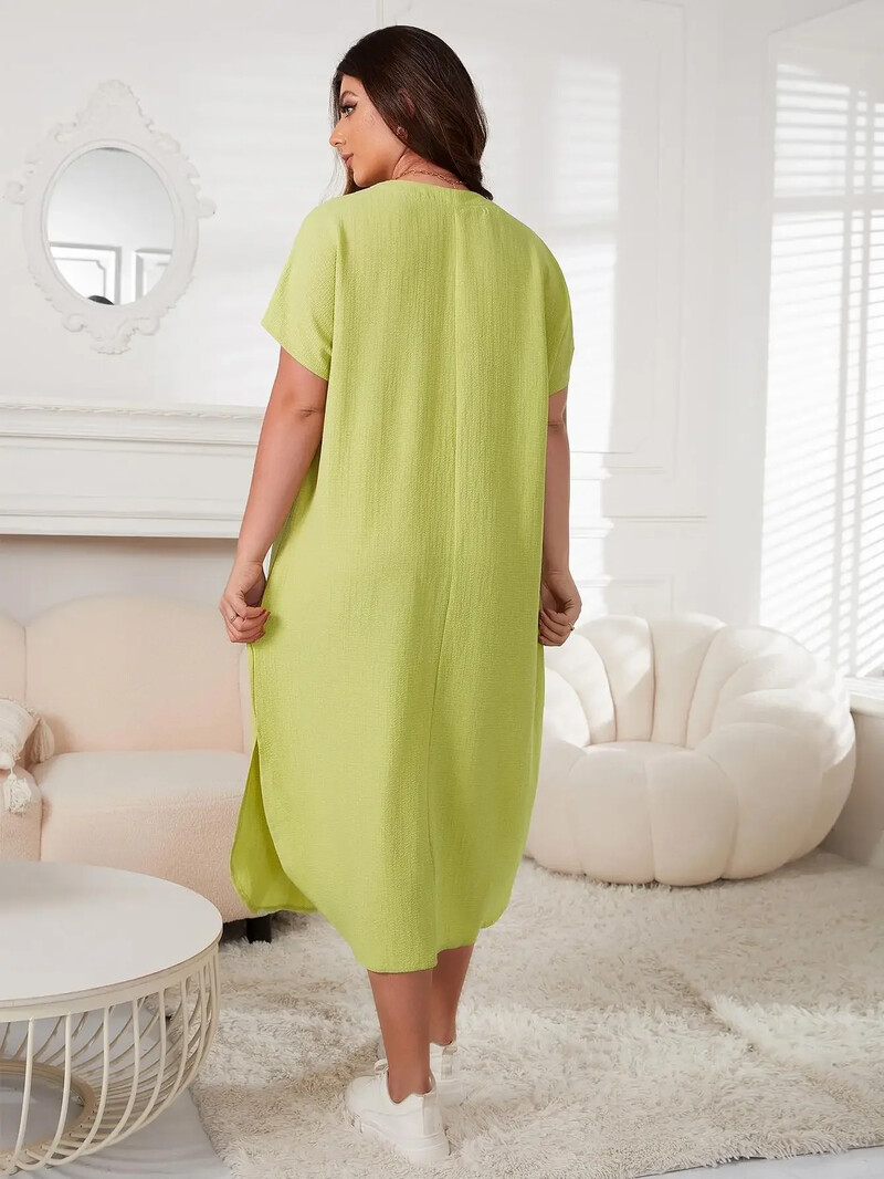 Suures suuruses väljalõigatud V-kaelusega naiste öösärk, lühikeste varrukatega, soliidne 2-osaline magamisriided, küljelt poolitatud öörõivad, koduriided