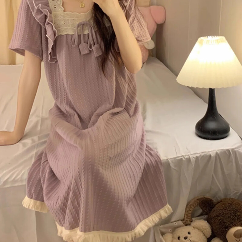 Uus suveprintsessi stiilis õhuke lühikeste varrukatega naiste öösärk Sweet keskmise pikkusega üle põlve ulatuv kodukleit naistele