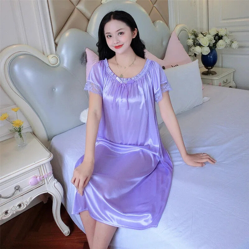 2024 m. Moterų ledo šilko miegui skirtų drabužių rinkinys Naktinis marškinys Namų drabužiai Naktiniai rūbai pižamos Moteriški nėriniuoti naktiniai marškinėliai V formos iškirpte 40kg-100kg