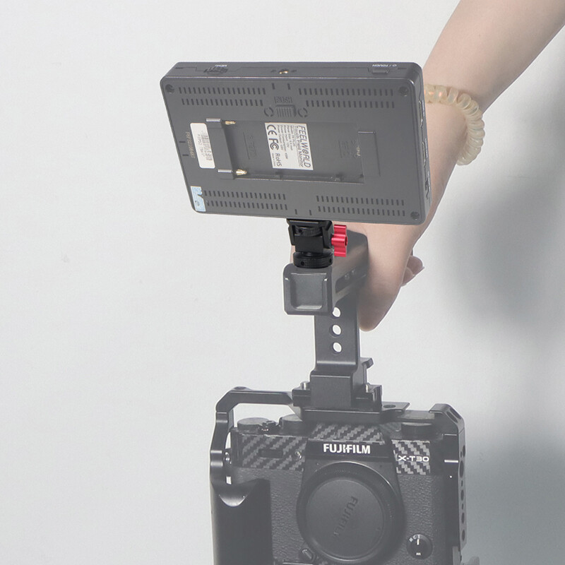 360 pasukamas monitoriaus laikiklis, EVF tvirtinimo reguliuojamas greitai atleidžiamas šaltas batas, skirtas DSLR fotoaparatui, vaizdo įrašų žurnalo mikrofono blykstės šviesos laikiklis