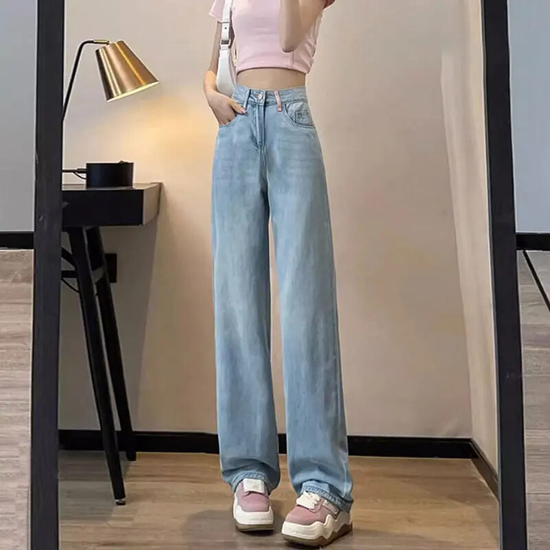 Moteriški džinsai, laisvi, aukštu juosmeniu su kutais su kišenėmis, siuvinėjimais. Įprastos plačios kelnės, tiesios kelnės.