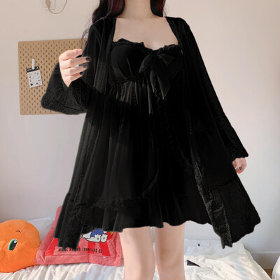 Κομψά, γλυκά, μασίφ, λευκά σετ γυναικείων ρόμπων Κομψά δαντελωτά παπιγιόν με διχτυωτό ρούχο ύπνου Αναπνεύσιμο λεπτό νυχτικό