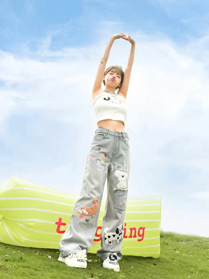 Rudens modes izšūts savārstījums Jauki meiteņu džinsi ar augstu vidukli Sieviešu brīvs ikdienas ielas apģērbs Taisnas, platas bikses sievietēm