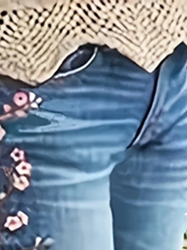 2024 ősz tél új divat női vintage hímzett farmerek női virágos nadrágok nagy méretű, egyenes derékszögű női farmernadrágok