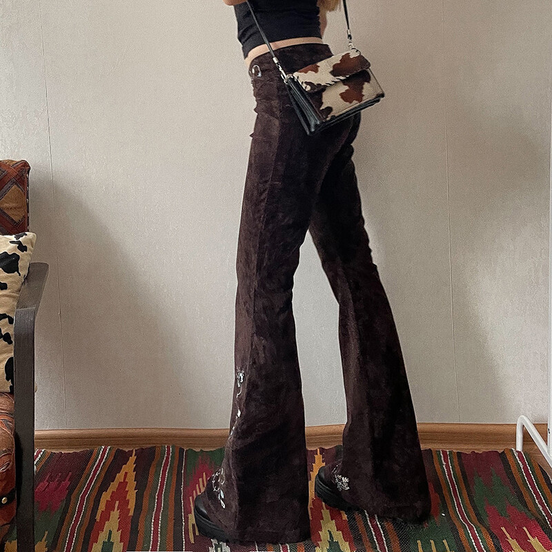 HEYounGIRL Vintažiniai rudi augaliniai siuvinėjimai, platėjantys džinsai Y2K moterims, estetiškos džinsinės kelnės su žemu juosmeniu užtrauktuku.