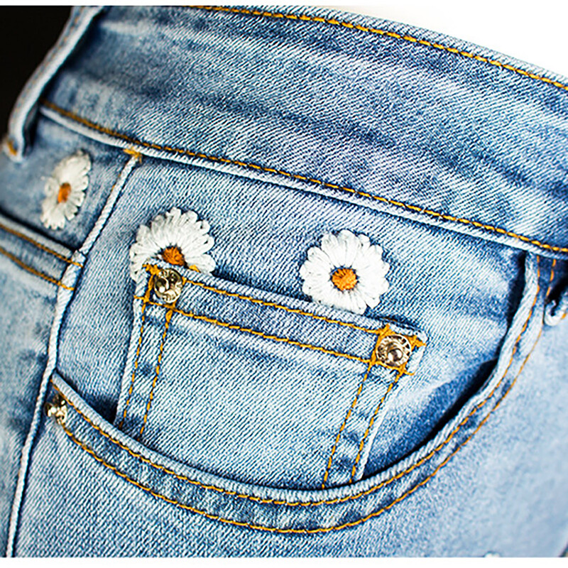 Moteriškos margaspalvės siuvinėtos džinsinės kelnės Moteriškos naujos prašmatnios ilgos mados asmenybės klasikinės universalios platėjančios džinsinės kelnės moterims