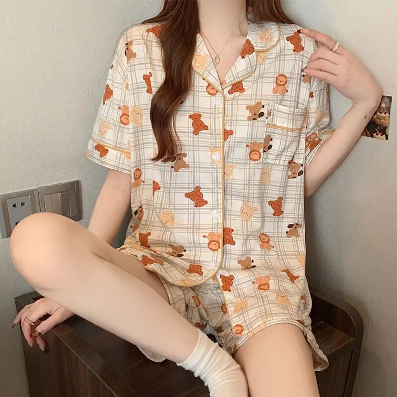 Γυναικεία εκτύπωση κινουμένων σχεδίων Kawaii Little Bear 3τμχ Πυτζάμες μόδας Cute Milk Silk Homewear 2025 Νέο κοντομάνικο+σορτς+παντελόνι