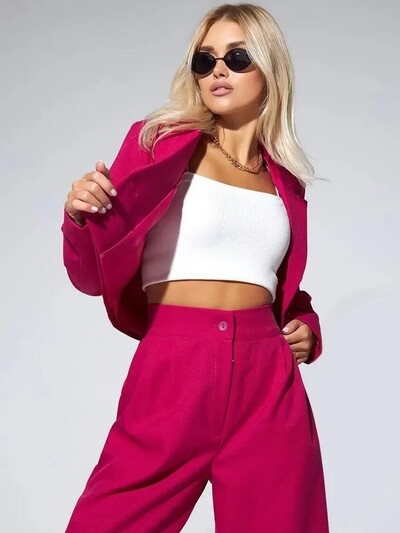 Modni ženski blejzer Dvodijelni komplet proljeće i jesen Novi super kratki top dugih rukava, tanke široke hlače dugih hlača Ženski uredski set