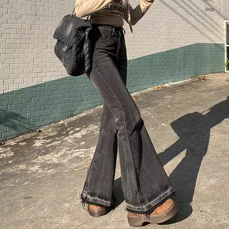 Naine, kõrge vöökohaga vanaaegne vabaaja lainetusega teksad Tüdrukud, elastsed, õhukesed püksid, püksid, daam, must, hall, teksapüksid