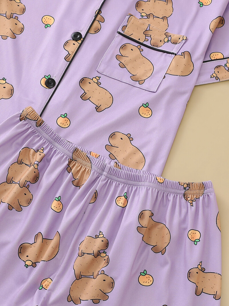 Ljubičasta pozadina, slatki kapibara kardigan ženski komplet za spavanje, majica kratkih rukava i široke hlače, udobna ženska odjeća za spavanje