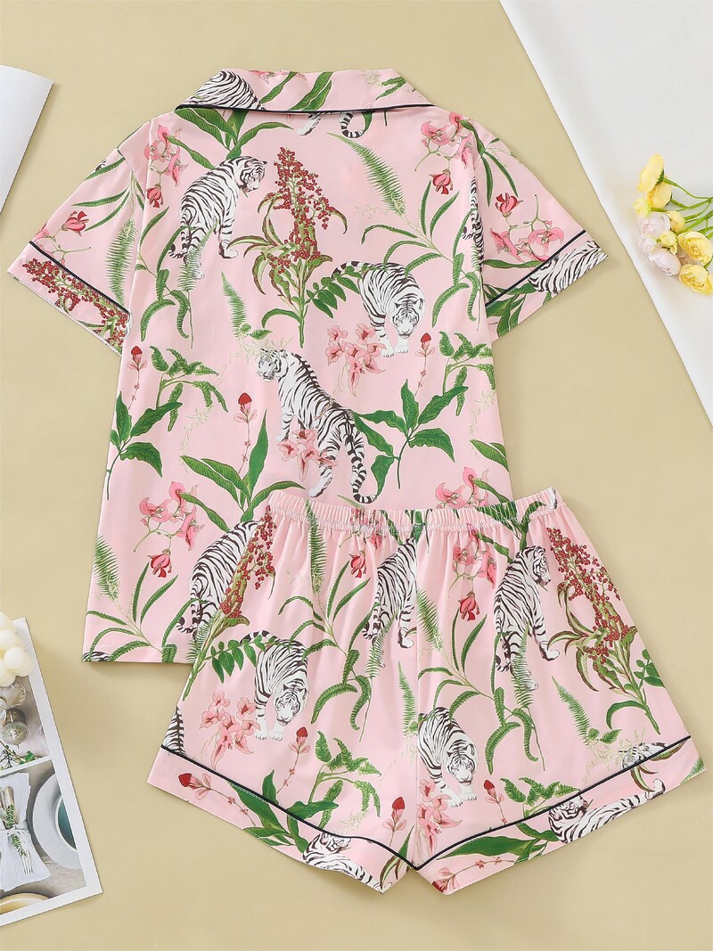 Laisvalaikio gėlėmis tigro raštais moteriškų miego drabužių komplektas megztinis trumpomis rankovėmis ir laisvi šortai patogūs moteriški miego drabužiai