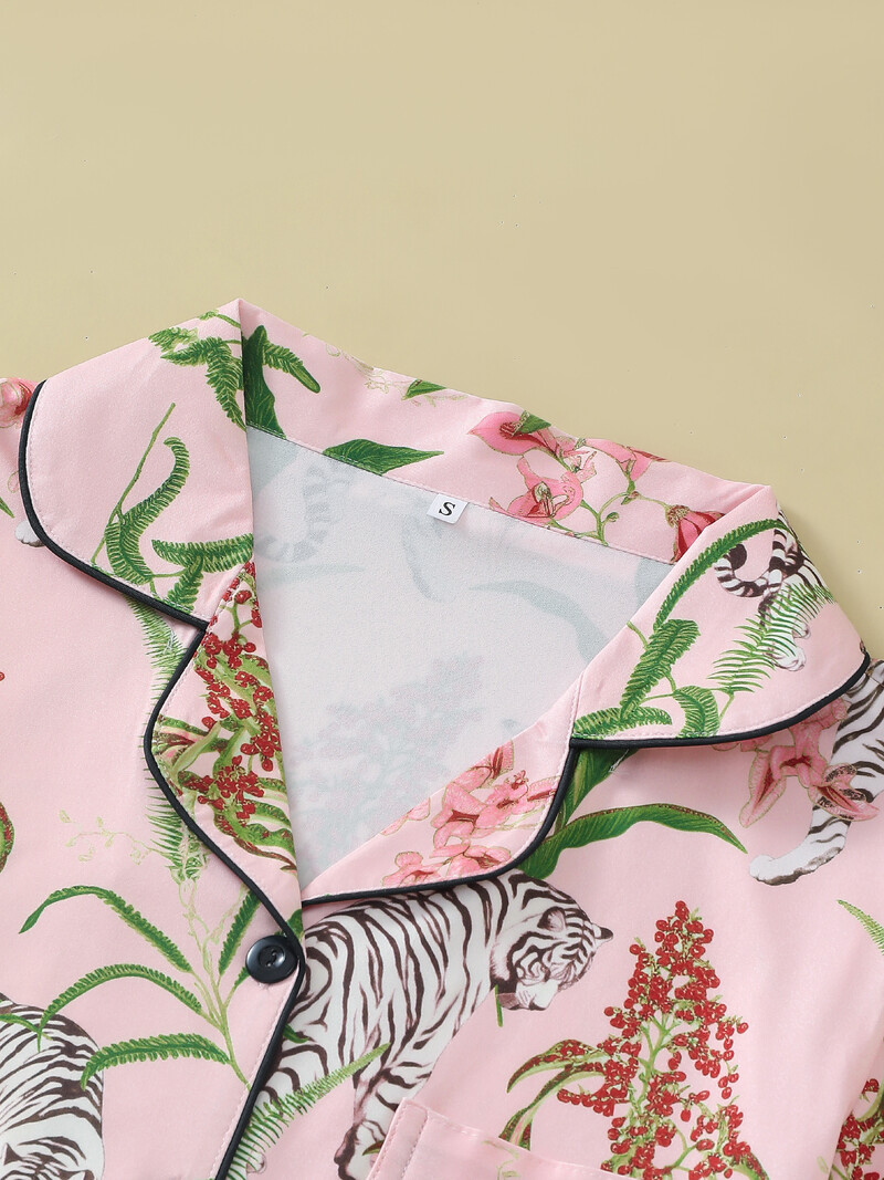 Laisvalaikio gėlėmis tigro raštais moteriškų miego drabužių komplektas megztinis trumpomis rankovėmis ir laisvi šortai patogūs moteriški miego drabužiai