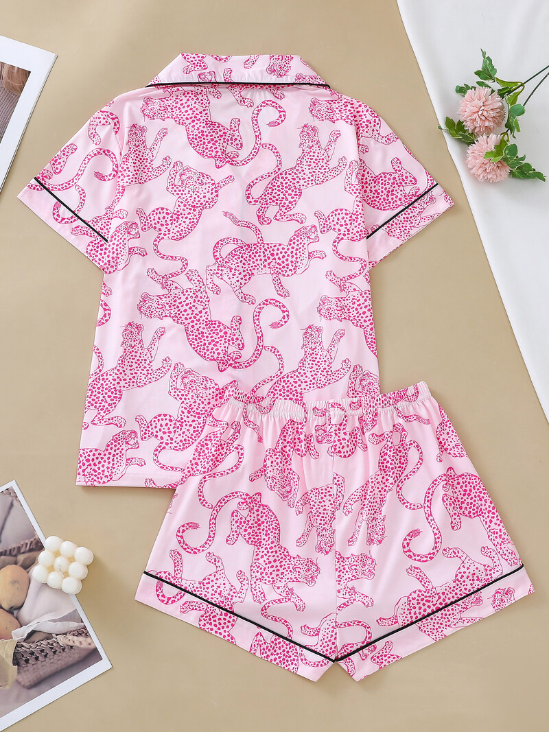 Vabaaja roosa leopardimustriline pidžaamakomplekt naistele revääriga lühikeste varrukatega topp ja kottis lühikesed püksid, naiste puhkeriided