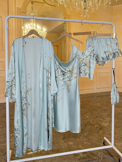 5tk Lilleprintiga pidžaamakomplekt pikkade varrukatega rüü + Cami kleit + Cami top + volangidega ääris lühikesed püksid naiste puhkeriided magamisriided