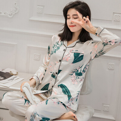 Naiste jääsiidist pikkade varrukatega pidžaamad kodurõivad Naiste Korea versioon suurest õhukesest siidist mugavatest naisterõivastest Ms.