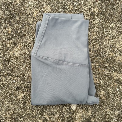 Ühevärviline seljatasku kõrge vöökohaga Jooga säärised Naiste sport Kärbitud püksid Või Sportlik jõusaal Põhjalik treening Jooks