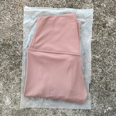 Ühevärviline seljatasku kõrge vöökohaga Jooga säärised Naiste sport Kärbitud püksid Või Sportlik jõusaal Põhjalik treening Jooks