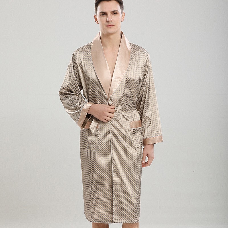 Gultasveļa Liela izmēra 3XL-5XL Vīriešu kimono halāts Vasaras Satīna Peldmētelis Apdrukāts Naktsveļa ar Jostu Atloks Lounge Wear Naktskrekls