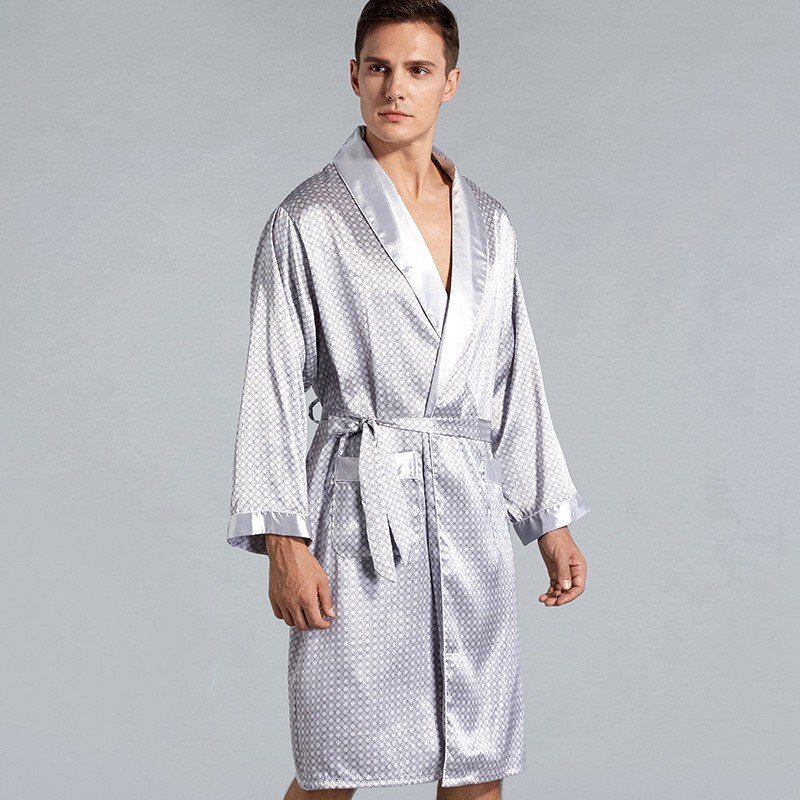 Gultasveļa Liela izmēra 3XL-5XL Vīriešu kimono halāts Vasaras Satīna Peldmētelis Apdrukāts Naktsveļa ar Jostu Atloks Lounge Wear Naktskrekls
