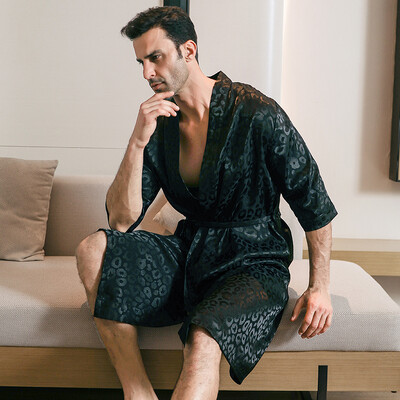 Мъжки ледени копринени сатенени пижами с половин ръкав, спално облекло, халати, халати, нощница, голям размер, пролет и есен, къси ръкави