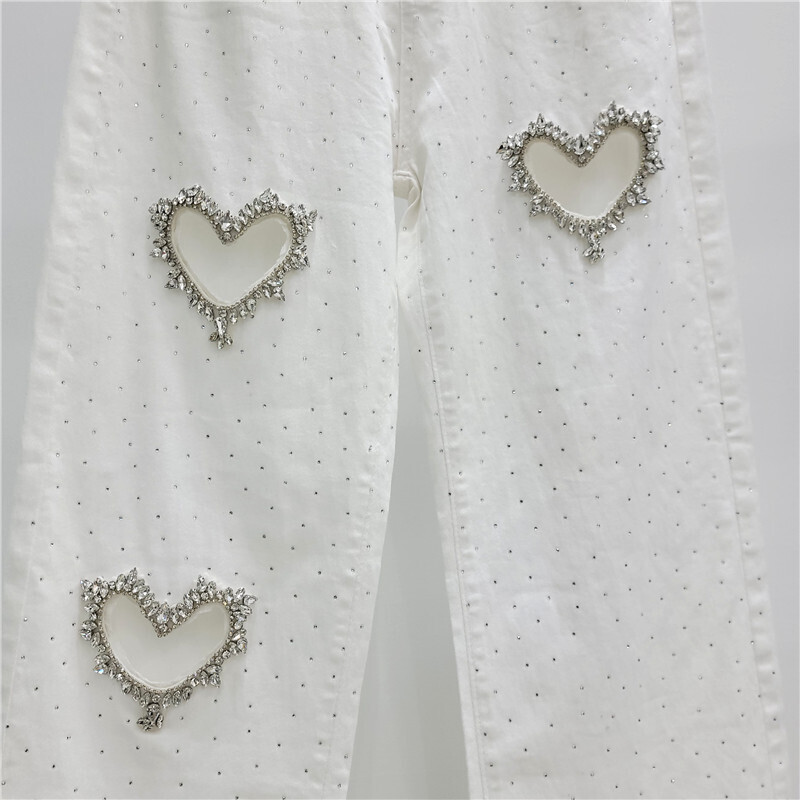 WTHT Fashion új női gyémánt szív üreges, egyenes farmer 2024 téli magas derekú egyszínű farmer nadrág női 1LS610