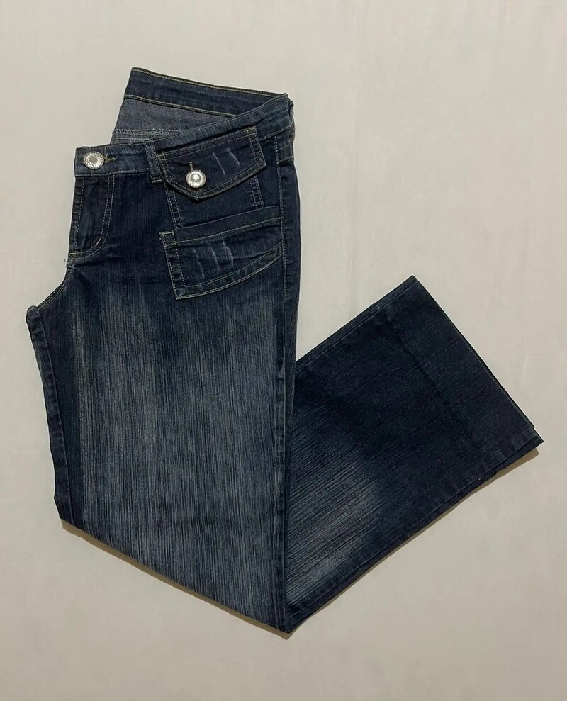 Klasiski mazgāti masīvi džinsi High Street Pocket Izšuvumi Ziedu Dizains Platas Bikses Y2k Modes Flare Džinsi