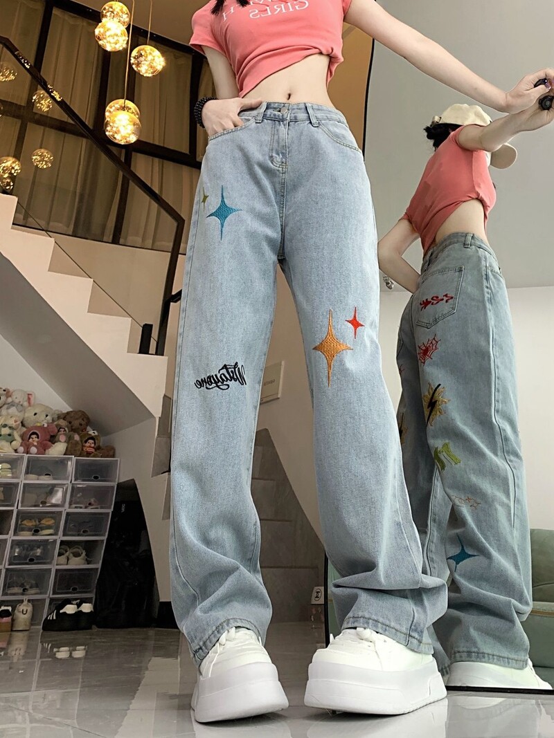 Džinsi High Street Sieviešu retro mazgātas bikses ar izšūtām platām kājām