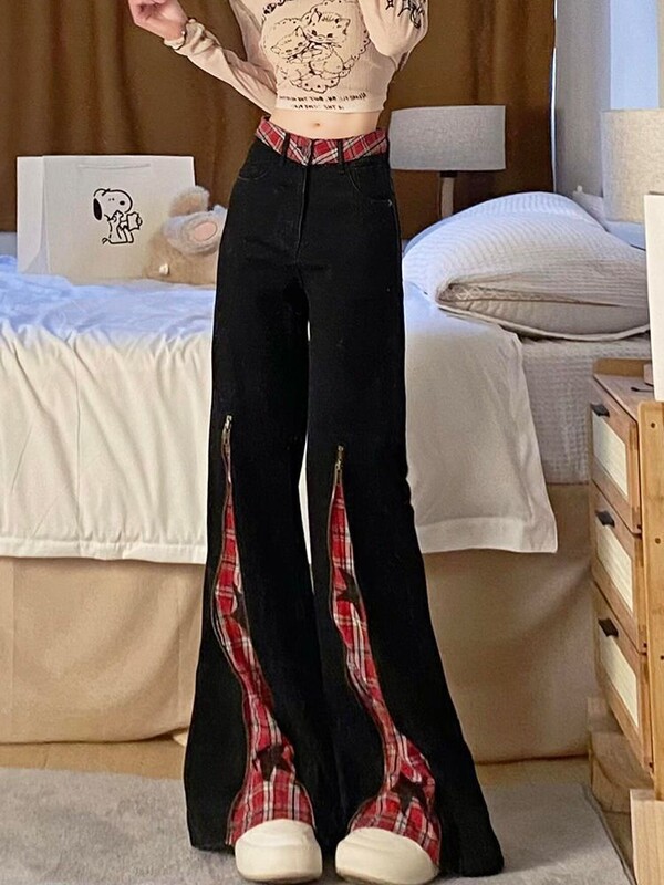 Vintažiniai languoti, platėjantys džinsai, moteriški aukštu juosmeniu liekninantys tiesias džinsines kelnes, 2000 m., nešvarios kelnės