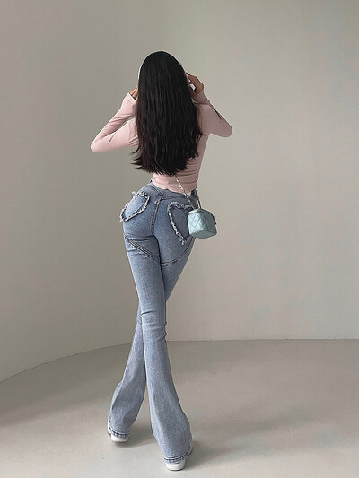 2024 m. Y2K džinsai aukštu juosmeniu, moteriški pavasario seksualūs, karšti mergaičių laisvalaikio persikų spalvos meilės kišeninės kelnės, moteriškos korėjietiškos džinsinės kelnės