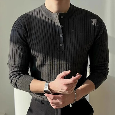 Gatvės drabužiai madingi vyriški megzti marškinėliai Vintažiniai vienspalviai sagomis su siauru kaklu megzti marškinėliai vyrams pavasario madingi ploni džemperiai