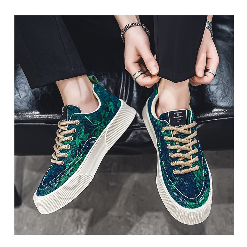 2025. aasta uus saabumine meeste paksu talla trükitud jalanõud kõrgust suurendava pehmendusega vabaajajalatsid