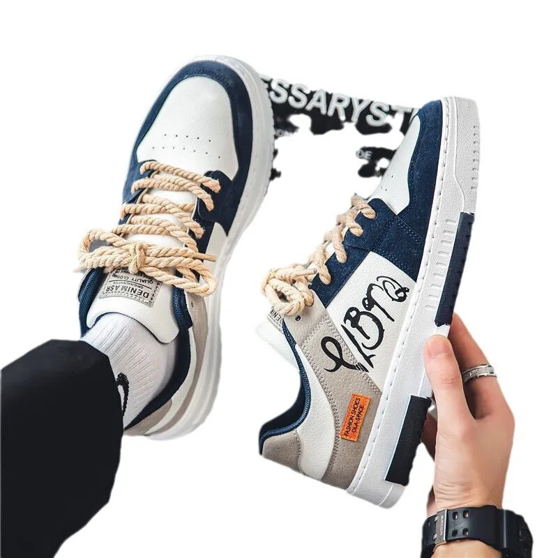 2024 m. Nauji vasaros vyriški drobiniai batai korėjietiški madingi plokščiapadžiai universalūs studentų batai vyriški laisvalaikio madingi batai kvėpuojanti guma