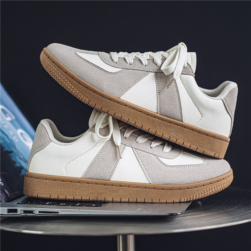 Meeste põhjus, kerge mood, tossud, meeste sügis, uued paelad, õues võrgust hingavad vabaajajalatsid