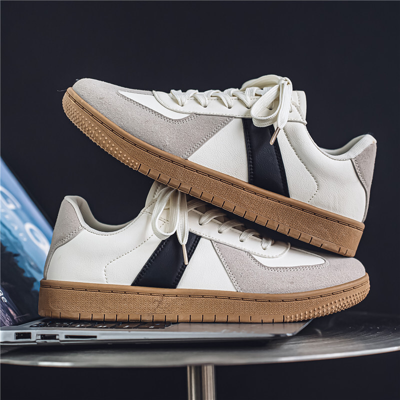 Meeste põhjus, kerge mood, tossud, meeste sügis, uued paelad, õues võrgust hingavad vabaajajalatsid