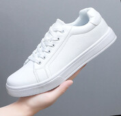 Meeste vabaajajalatsid Hingavad valged tossud Moodsad sõidutennised meeste rulluisutajatele