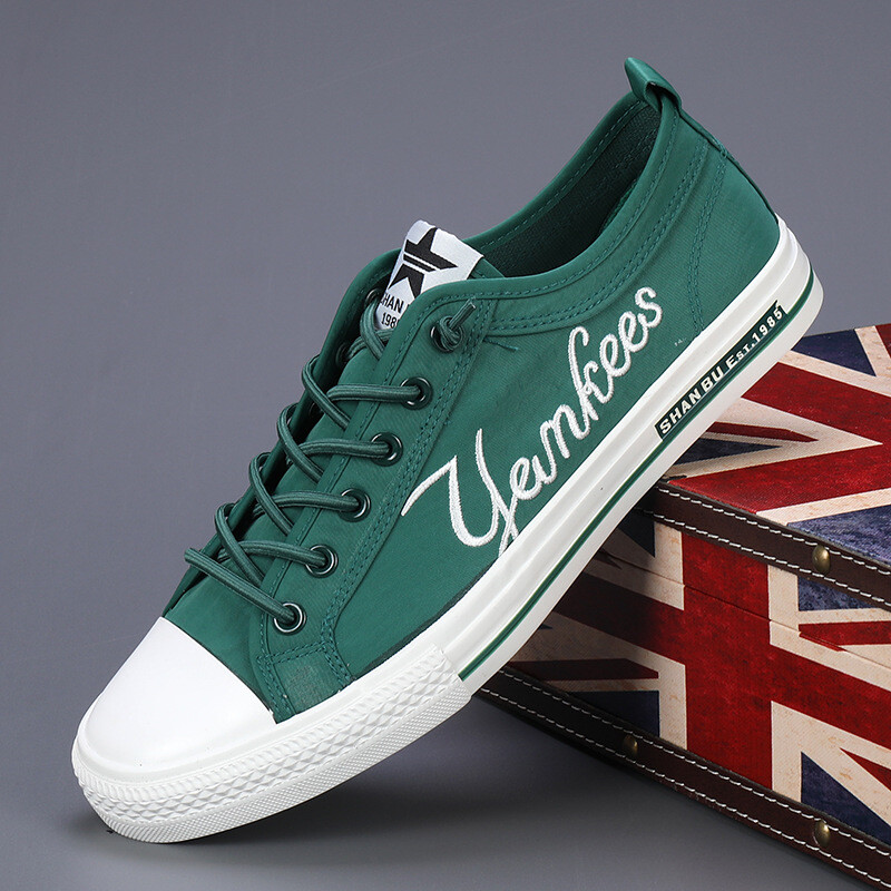 Rudens madingi vyriški laisvalaikio batai Patogūs siuvinėti drobiniai sportbačiai Vyriški lengvi žemi plokščiapadžiai batai vyrams Zapatillas Lona Hombre