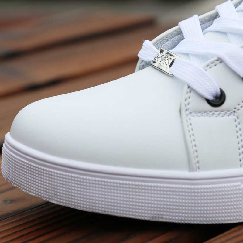 2021 m. Nauji vyriški sportiniai batai su aukšta viršūne Vulkanizuoti batai Drobiniai batai Vyriški laisvalaikio sportiniai batai rudens ir žiemos riedlenčių batai