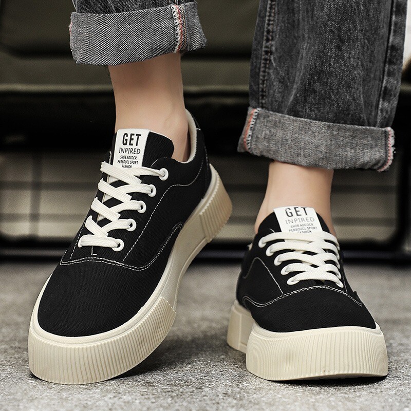 Vīriešu audekla kedas Trend slidu apavi Studentu platforma sporta apavi ar zemu augšdaļu Teniss vīriešu apavi Zapatillas Informales