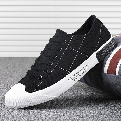 Nauji vyriški žemo kirpimo drobiniai batai studentams Joker suvarstomi laisvalaikio batai.