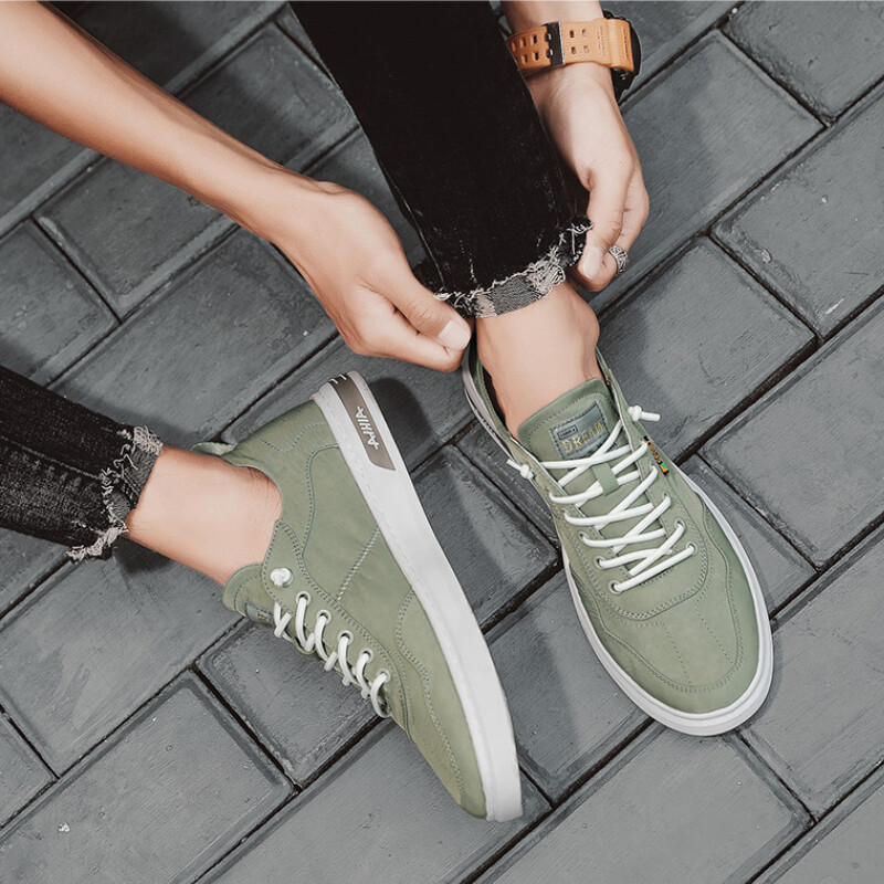 Drobiniai batai Vyriški sportiniai batai Laisvalaikio kvėpuojantys vaikščiojimo plokščiapadžiai Suvarstomi riedlentės treniruokliai Madingi lengvi vyriški vulaknizuoti batai