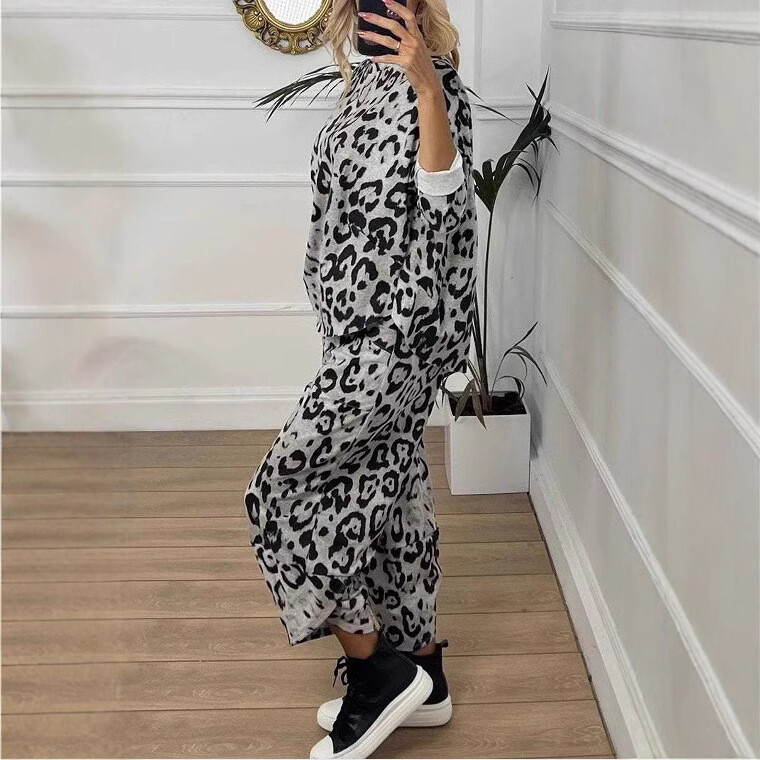 Moteriški laisvų kelnių rinkiniai su leopardo raštais, 2025 m. kasdieniai elegantiški vasariniai moteriški dviejų dalių kostiumai, moteriški drabužiai