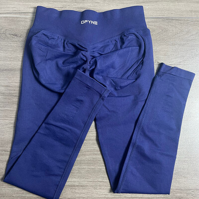 Impact säärised Naiste Curl Up Õmblusteta joogapüksid Kvaliteetsed säärised Madala soonikuga fitnesspüksid Kõrgelt venivad fitnessi säärised