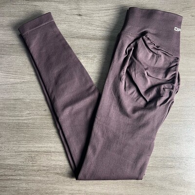 Impact säärised Naiste Curl Up Õmblusteta joogapüksid Kvaliteetsed säärised Madala soonikuga fitnesspüksid Kõrgelt venivad fitnessi säärised