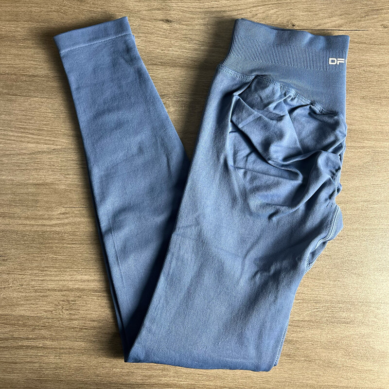 Impact säärised Naiste Curl Up Õmblusteta joogapüksid Kvaliteetsed säärised Madala soonikuga fitnesspüksid Kõrgelt venivad fitnessi säärised